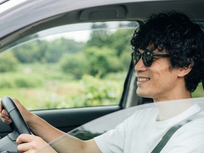 偏光レンズ — ドライブ・アウトドアシーン